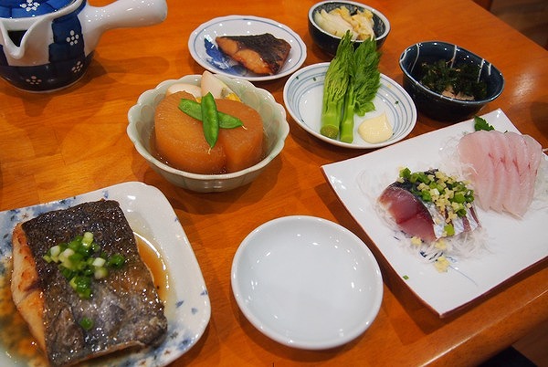 The 'Yukei Inn' dinner