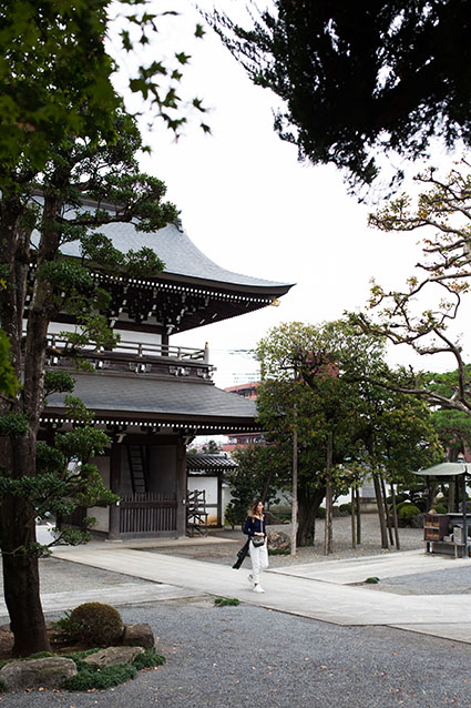 Walking around Empukuji Temple