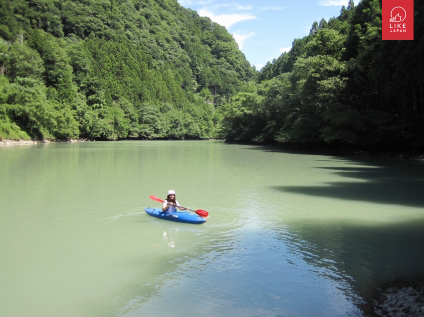 Kayaking on Lake Shiromaru