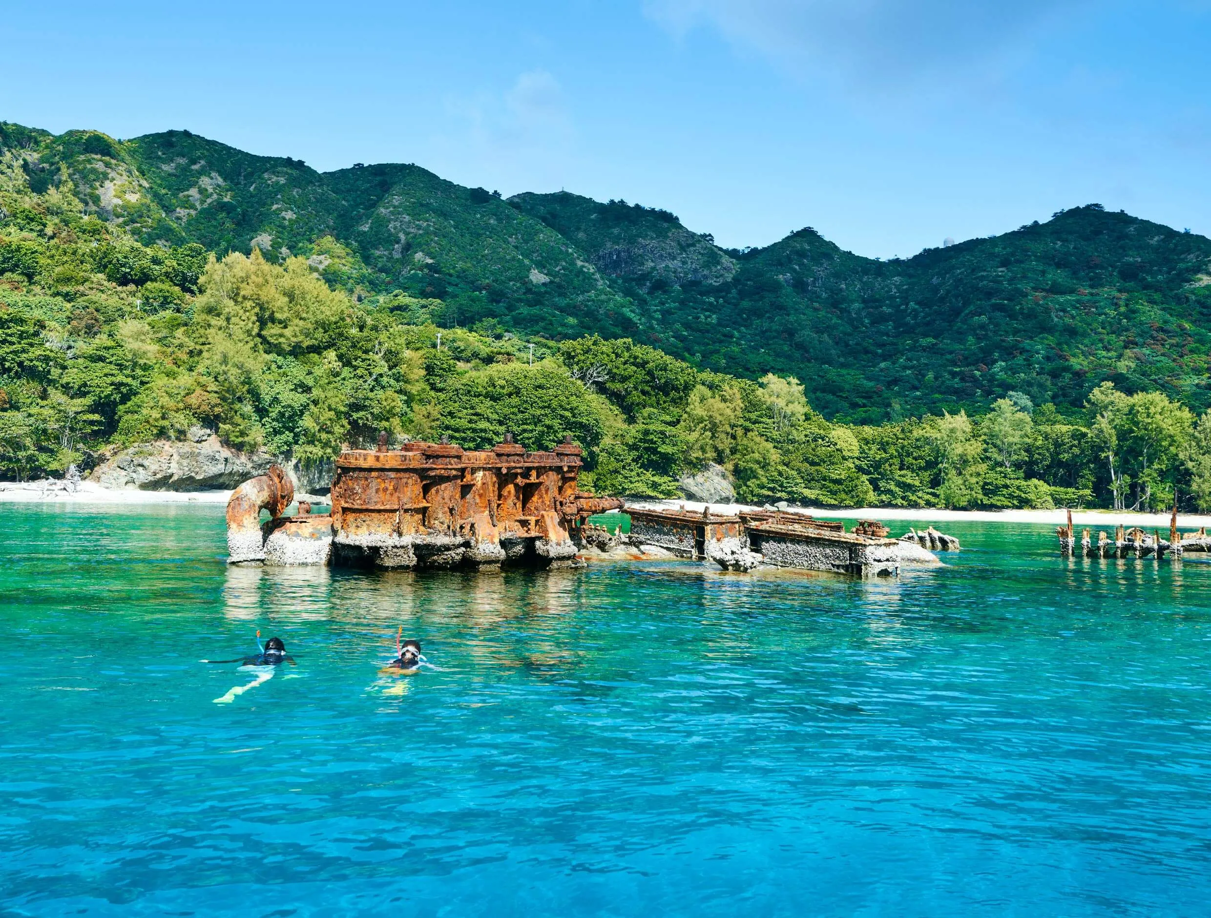 Sakaiura Beach / Chichijima (Ogasaswara Islands)