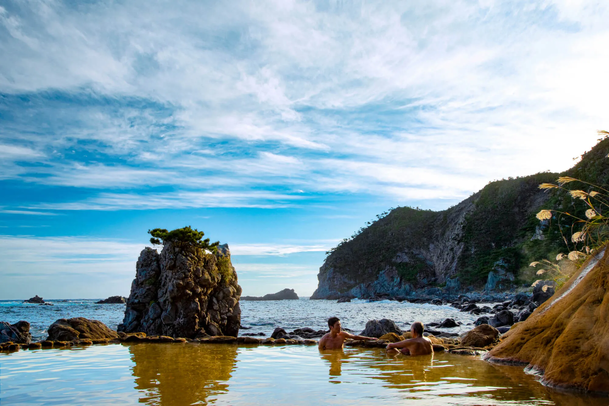 Matsugashita Miyabiyu Hot Spring / Shikinejima